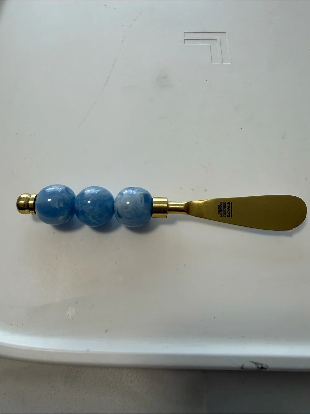 Marble-Style Beaded Spreaders with Gold Blade cheese spreaders Blue, Red, White